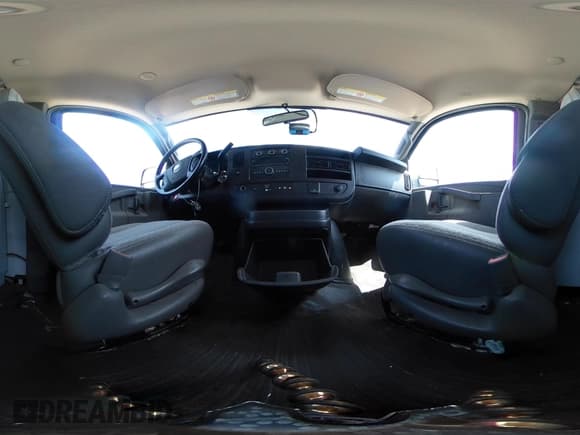 ✅ 2021 Chevrolet Express Cargo • VIN: 1GCWGAFP2M1251909 • Lot: 42191287. Listed on IAAI with 62,725 mi. Free auction sales archive from the USA and detailed vehicle history report at DreamBid. Image 18.