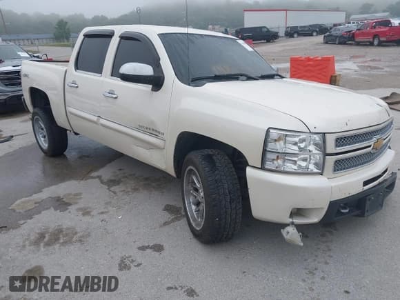 ✅ 2013 Chevrolet Silverado 1500 LTZ • VIN: 3GCPKTE78DG311421 • Lot: 42689139. Wystawiony na IAAI z przebiegiem 231 461 mil. Bezpłatny archiwum sprzedaży aukcyjnych z USA i szczegółowy raport historii pojazdu na DreamBid. Zdjęcie 1.