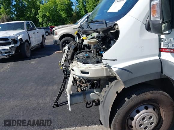 ✅ 2017 Ram ProMaster Cargo • VIN: 3C6TRVAG1HE531777 • Lot: 42440062. Listed on IAAI with 123,298 mi. Free auction sales archive from the USA and detailed vehicle history report at DreamBid. Image 20.