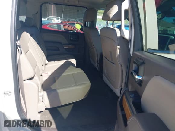✅ 2014 GMC Sierra 1500 SLT • VIN: 3GTU2VEC0EG472505 • Lot: 43461657. Listed on IAAI with 85,554 mi. Free auction sales archive from the USA and detailed vehicle history report at DreamBid. Image 8.