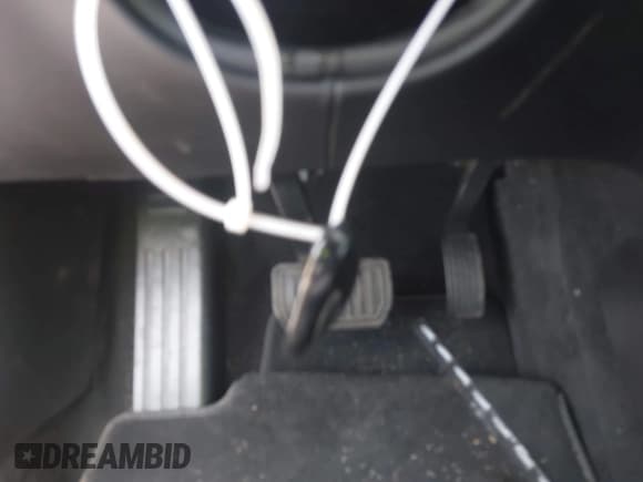 ✅ 2016 Tesla Model S 70 • VIN: 5YJSA1E17GF149479 • Lot: 42609734. Listed on IAAI with 175,007 mi. Free auction sales archive from the USA and detailed vehicle history report at DreamBid. Image 11.