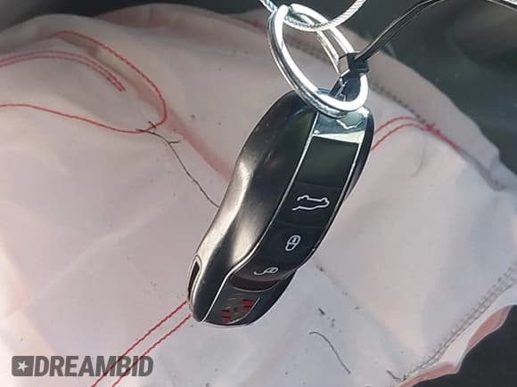 ✅ 2013 Porsche Cayenne • VIN: WP1AA2A28DLA11909 • Лот: 43743301. Опубликован ранее на IAAI с пробегом 121 479 миль. Бесплатный доступ к архиву аукционных продаж из США и подробный отчёт об истории автомобиля на DreamBid. Изображение 11.