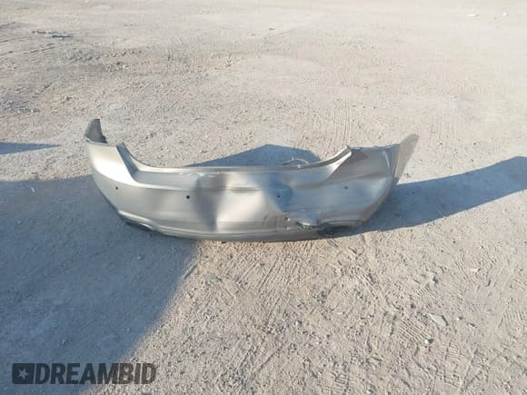 ✅ 2018 Chevrolet Impala Premier • VIN: 2G1125S30J9142609 • Лот: 43386788. Опубликован ранее на IAAI с пробегом 173 295 миль. Бесплатный доступ к архиву аукционных продаж из США и подробный отчёт об истории автомобиля на DreamBid. Изображение 12.