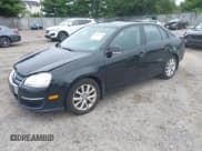 ✅ 2010 Volkswagen Jetta Limited Edition • VIN: 3VWRZ7AJ0AM105047 • Lot: 42462140. Listed on IAAI with 199,668 mi. Free auction sales archive from the USA and detailed vehicle history report at DreamBid. Image 2.