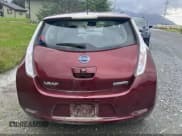 ✅ 2017 Nissan LEAF S • VIN: 1N4BZ0CP5HC304996 • Lot: 43063169. Wystawiony na IAAI z przebiegiem Nie podano. Bezpłatny archiwum sprzedaży aukcyjnych z USA i szczegółowy raport historii pojazdu na DreamBid. Zdjęcie 12.