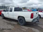 ✅ 2004 Chevrolet Silverado 1500 LS • VIN: 2GCEC19TX41117000 • Лот: 43299778. Опубликован ранее на IAAI с пробегом 219 972 миль. Бесплатный доступ к архиву аукционных продаж из США и подробный отчёт об истории автомобиля на DreamBid. Изображение 3.