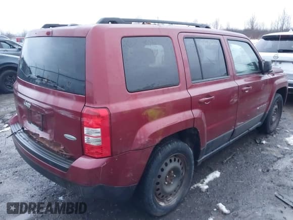 ✅ 2014 Jeep Patriot • VIN: 1C4NJPFD4ED576517 • Lot: 43675262. Listed on IAAI with 143,251 mi. Free auction sales archive from the USA and detailed vehicle history report at DreamBid. Image 4.
