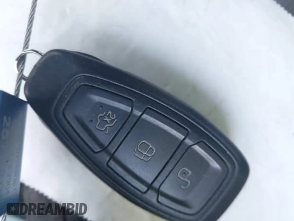 ✅ 2017 Ford Fiesta Titanium • VIN: 3FADP4FJ4HM123934 • Lot: 43870655. Wystawiony na IAAI z przebiegiem 134 390 mil. Bezpłatny archiwum sprzedaży aukcyjnych z USA i szczegółowy raport historii pojazdu na DreamBid. Zdjęcie 11.