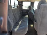 ✅ 2005 Chevrolet Silverado 1500 LS • VIN: 2GCEC19T751147444 • Лот: 75686094. Опубликован ранее на Copart с пробегом 241 630 миль. Бесплатный доступ к архиву аукционных продаж из США и подробный отчёт об истории автомобиля на DreamBid. Изображение 11.