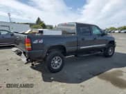 ✅ 2004 GMC Sierra 2500HD SLE • VIN: 1GTHK23U94F251061 • Lot: 63641505. Listed on Copart with 164,356 mi. Free auction sales archive from the USA and detailed vehicle history report at DreamBid. Image 3.