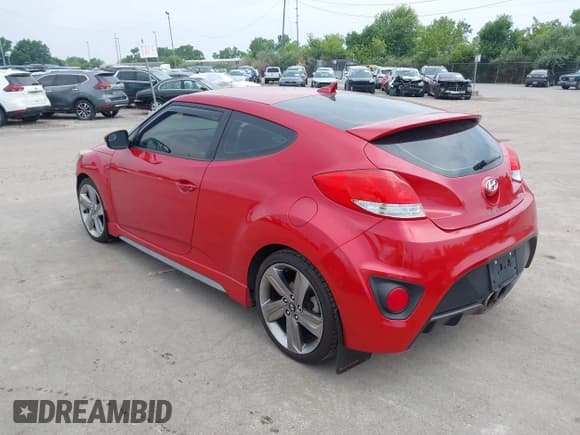 ✅ 2013 Hyundai Veloster Turbo • VIN: KMHTC6AE6DU118825 • Lot: 42751415. Wystawiony na IAAI z przebiegiem 74 097 mil. Bezpłatny archiwum sprzedaży aukcyjnych z USA i szczegółowy raport historii pojazdu na DreamBid. Zdjęcie 3.