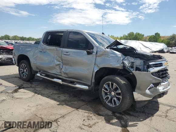 ✅ 2025 Chevrolet Silverado 1500 • VIN: 3GCPKDEK3SG101090 • Лот: 68226025. Опубликован ранее на Copart с пробегом 8 645 миль. Бесплатный доступ к архиву аукционных продаж из США и подробный отчёт об истории автомобиля на DreamBid. Изображение 4.