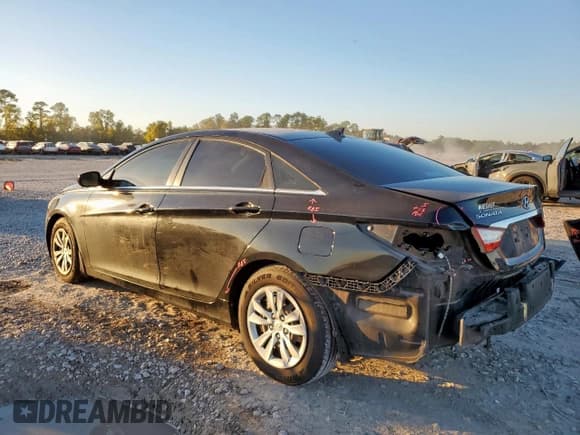 ✅ 2012 Hyundai Sonata GLS • VIN: 5NPEB4ACXCH376762 • Lot: 91069005. Listed on Copart with 278,806 mi. Free auction sales archive from the USA and detailed vehicle history report at DreamBid. Image 2.