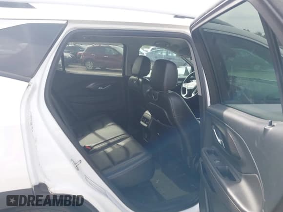 ✅ 2020 GMC Terrain SLT • VIN: 3GKALVEV3LL129245 • Lot: 42037672. Listed on IAAI with 112,996 mi. Free auction sales archive from the USA and detailed vehicle history report at DreamBid. Image 8.