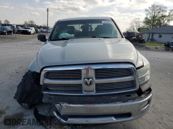 ✅ 2010 Dodge 1500 SLT • VIN: 1D7RV1CT1AS257832 • Lot: 51336005. Wystawiony na Copart z przebiegiem 202 685 mil. Bezpłatny archiwum sprzedaży aukcyjnych z USA i szczegółowy raport historii pojazdu na DreamBid. Zdjęcie 5.