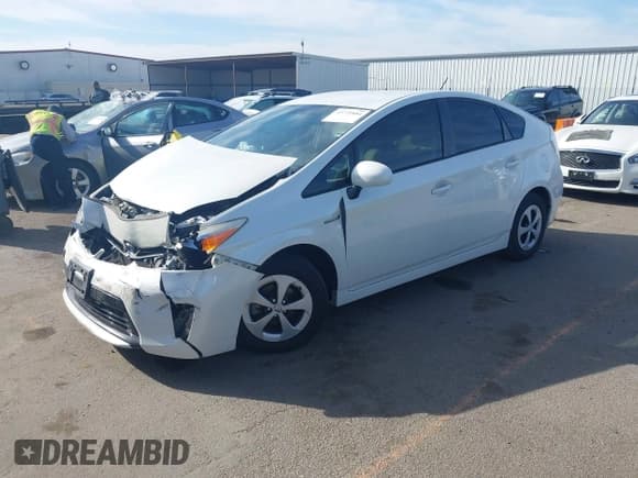 ✅ 2015 Toyota Prius Two • VIN: JTDKN3DU5F0484720 • Lot: 43772884. Listed on IAAI with 110,357 mi. Free auction sales archive from the USA and detailed vehicle history report at DreamBid. Image 17.