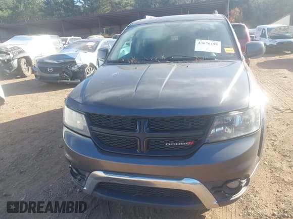 ✅ 2017 Dodge Journey Crossroad Plus • VIN: 3C4PDCGB5HT613144 • Лот: 43670195. Опубликован ранее на IAAI с пробегом 130 009 миль. Бесплатный доступ к архиву аукционных продаж из США и подробный отчёт об истории автомобиля на DreamBid. Изображение 12.