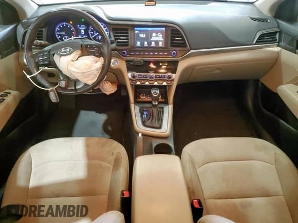 ✅ 2019 Hyundai Elantra SEL • VIN: 5NPD84LF2KH476838 • Lot: 86284415. Listed on Copart with 62,018 mi. Free auction sales archive from the USA and detailed vehicle history report at DreamBid. Image 8.