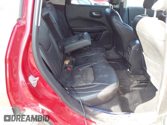 ✅ 2018 Jeep Compass Latitude • VIN: 3C4NJDBB3JT249146 • Lot: 41208876. Listed on IAAI with 78,192 mi. Free auction sales archive from the USA and detailed vehicle history report at DreamBid. Image 8.