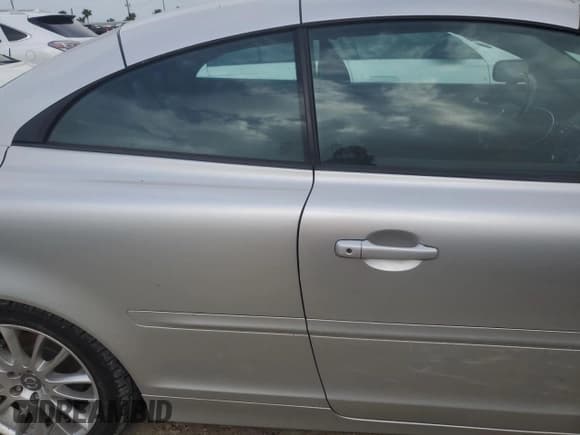 ✅ 2007 Volvo C70 • VIN: YV1MC68247J025693 • Lot: 74004384. Wystawiony na Copart z przebiegiem Nie podano. Bezpłatny archiwum sprzedaży aukcyjnych z USA i szczegółowy raport historii pojazdu na DreamBid. Zdjęcie 10.