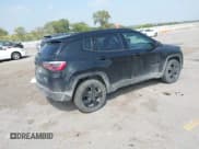 ✅ 2019 Jeep Compass Latitude • VIN: 3C4NJDBB9KT631067 • Lot: 43156049. Listed on IAAI with 127,713 mi. Free auction sales archive from the USA and detailed vehicle history report at DreamBid. Image 4.