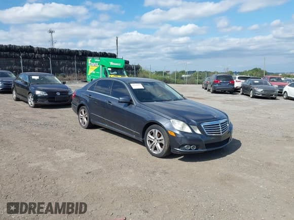 ✅ 2010 Mercedes-Benz E 350 Luxury • VIN: WDDHF8HB2AA139425 • Lot: 43116627. Listed on IAAI with 140,513 mi. Free auction sales archive from the USA and detailed vehicle history report at DreamBid. Image 1.