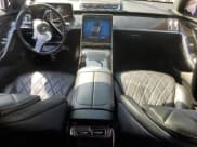 ✅ 2021 Mercedes-Benz S 580 • VIN: W1K6G7GB0MA043250 • Lot: 58493123. Wystawiony na Copart z przebiegiem 26 629 mil. Bezpłatny archiwum sprzedaży aukcyjnych z USA i szczegółowy raport historii pojazdu na DreamBid. Zdjęcie 8.