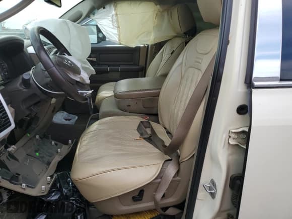 ✅ 2010 Dodge 1500 SLT • VIN: 1D7RV1CT1AS227326 • Lot: 44240065. Wystawiony na Copart z przebiegiem Nie podano. Bezpłatny archiwum sprzedaży aukcyjnych z USA i szczegółowy raport historii pojazdu na DreamBid. Zdjęcie 9.