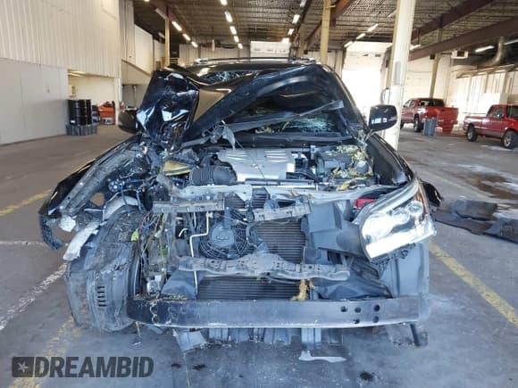 ✅ 2015 Lexus GX 460 Luxury • VIN: JTJJM7FX9F5114903 • Lot: 43566587. Wystawiony na IAAI z przebiegiem 93 384 mil. Bezpłatny archiwum sprzedaży aukcyjnych z USA i szczegółowy raport historii pojazdu na DreamBid. Zdjęcie 12.