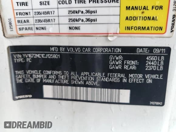 ✅ 2012 Volvo C70 T5 • VIN: YV1672MC1CJ125801 • Лот: 85262095. Опубликован ранее на Copart с пробегом 118 565 миль. Бесплатный доступ к архиву аукционных продаж из США и подробный отчёт об истории автомобиля на DreamBid. Изображение 12.