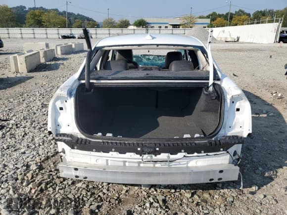 ✅ 2022 Chrysler 300 Touring L • VIN: 2C3CCADG0NH204242 • Lot: 72013625. Listed on Copart with Not provided. Free auction sales archive from the USA and detailed vehicle history report at DreamBid. Image 6.