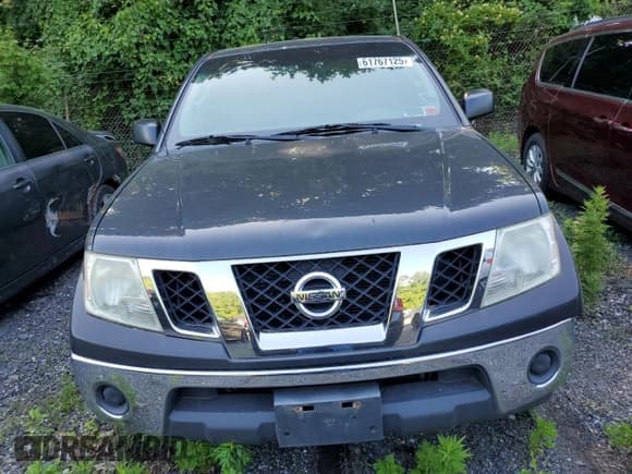 ✅ 2011 Nissan Frontier SV • VIN: 1N6AD0CWXBC442937 • Lot: 61767125. Listed on Copart with 212,176 mi. Free auction sales archive from the USA and detailed vehicle history report at DreamBid. Image 5.