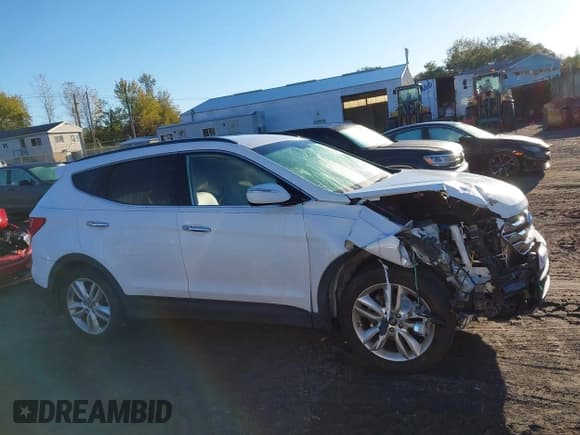 ✅ 2014 Hyundai Santa Fe • VIN: 5XYZU3LA6EG174268 • Лот: 43405738. Опубликован ранее на IAAI с пробегом 59 790 миль. Бесплатный доступ к архиву аукционных продаж из США и подробный отчёт об истории автомобиля на DreamBid. Изображение 13.