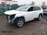 ✅ 2020 Toyota RAV4 Hybrid Limited • VIN: 2T3DWRFV8LW062477 • Lot: 43540759. Listed on IAAI with Not provided. Free auction sales archive from the USA and detailed vehicle history report at DreamBid. Image 2.