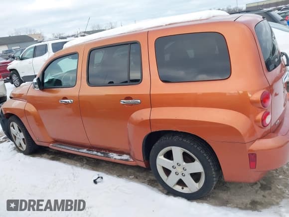 ✅ 2008 Chevrolet HHR LT • VIN: 3GNDA53PX8S588554 • Lot: 41306439. Listed on IAAI with 216,673 mi. Free auction sales archive from the USA and detailed vehicle history report at DreamBid. Image 14.