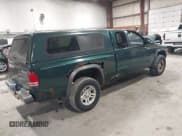 ✅ 2002 Dodge Dakota • VIN: 1B7GG12X42S696119 • Lot: 41800789. Wystawiony na IAAI z przebiegiem 232 107 mil. Bezpłatny archiwum sprzedaży aukcyjnych z USA i szczegółowy raport historii pojazdu na DreamBid. Zdjęcie 4.