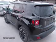 ✅ 2023 Jeep Renegade Latitude • VIN: ZACNJDB14PPP72325 • Lot: 43805526. Wystawiony na IAAI z przebiegiem 44 787 mil. Bezpłatny archiwum sprzedaży aukcyjnych z USA i szczegółowy raport historii pojazdu na DreamBid. Zdjęcie 3.