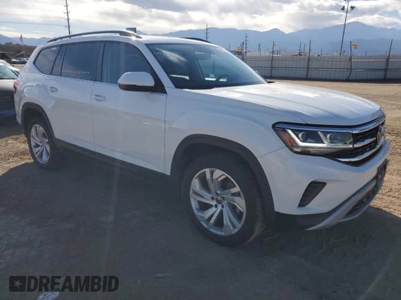 ✅ 2021 Volkswagen Atlas SE • VIN: 1V2KR2CA4MC503788 • Lot: 90676185. Listed on Copart with 89,568 mi. Free auction sales archive from the USA and detailed vehicle history report at DreamBid. Image 4.