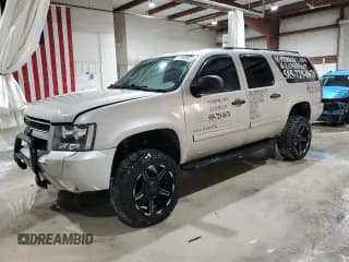 ✅ 2009 Chevrolet Suburban Commercial • VIN: 1GNFK163X9R239129 • Lot: 91366865. Listed on Copart with 205,946 mi. Free auction sales archive from the USA and detailed vehicle history report at DreamBid. Image 1.