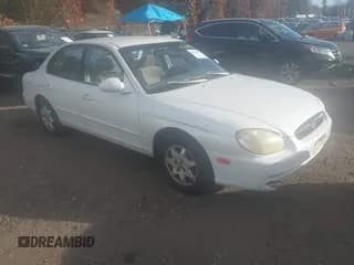 ✅ 2001 Hyundai Sonata GLS • VIN: KMHWF35V81A411118 • Лот: 43602992. Опубликован ранее на IAAI с пробегом 71 196 миль. Бесплатный доступ к архиву аукционных продаж из США и подробный отчёт об истории автомобиля на DreamBid. Изображение 1.