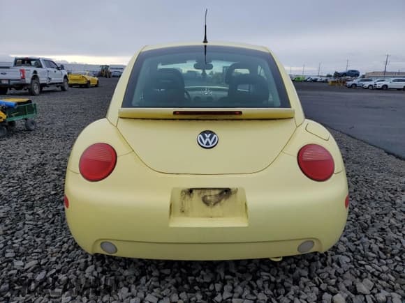 ✅ 1999 Volkswagen Beetle • VIN: 3VWBC21C6XM420564 • Lot: 93199375. Listed on Copart with Not provided. Free auction sales archive from the USA and detailed vehicle history report at DreamBid. Image 6.