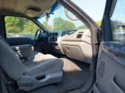 ✅ 1999 Ford F-250 XL • VIN: 1FTNX21F8XED24505 • Lot: 42428454. Listed on IAAI with 264,975 mi. Free auction sales archive from the USA and detailed vehicle history report at DreamBid. Image 5.