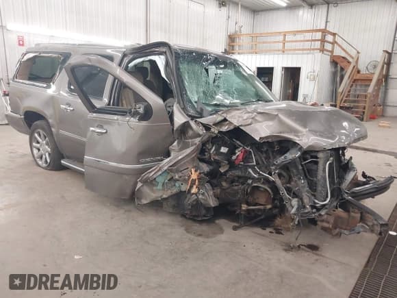 ✅ 2012 GMC Yukon XL Denali • VIN: 1GKS2MEF0CR175134 • Lot: 43381717. Listed on IAAI with Not provided. Free auction sales archive from the USA and detailed vehicle history report at DreamBid. Image 1.