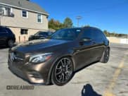 ✅ 2018 Mercedes-Benz GLC 43 AMG • VIN: WDC0G6EB2JF421431 • Lot: 85286285. Wystawiony na Copart z przebiegiem 93 201 mil. Bezpłatny archiwum sprzedaży aukcyjnych z USA i szczegółowy raport historii pojazdu na DreamBid. Zdjęcie 1.