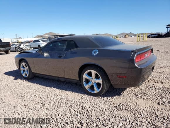 ✅ 2014 Dodge Challenger SXT • VIN: 2C3CDYAG6EH302959 • Lot: 41622445. Wystawiony na Copart z przebiegiem 51 992 mil. Bezpłatny archiwum sprzedaży aukcyjnych z USA i szczegółowy raport historii pojazdu na DreamBid. Zdjęcie 2.