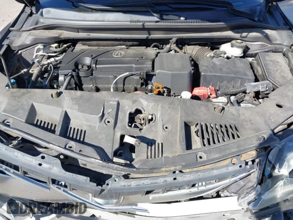 ✅ 2018 Acura ILX • VIN: 19UDE2F37JA004673 • Lot: 43461668. Wystawiony na IAAI z przebiegiem 126 036 mil. Bezpłatny archiwum sprzedaży aukcyjnych z USA i szczegółowy raport historii pojazdu na DreamBid. Zdjęcie 10.