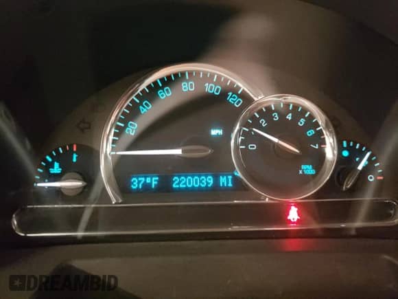 2006 Chevrolet HHR LT с VIN 3GNDA23P86S617173, выставлен на аукционе Copart как лот 79442684 с пробегом 220 039 миль миль и Списание • Salvage title. История ставок и продаж доступна на DreamBid. Изображение 9.