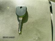 ✅ 2008 Chevrolet Silverado 1500 1LT • VIN: 3GCEC13J28G223008 • Лот: 43638854. Опубликован ранее на IAAI с пробегом 264 587 миль. Бесплатный доступ к архиву аукционных продаж из США и подробный отчёт об истории автомобиля на DreamBid. Изображение 11.