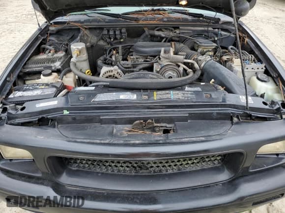 ✅ 1996 Chevrolet S-10 LS • VIN: 1GCCS19X0TK105806 • Лот: 73741084. Опубликован ранее на Copart с пробегом 166 489 миль. Бесплатный доступ к архиву аукционных продаж из США и подробный отчёт об истории автомобиля на DreamBid. Изображение 11.