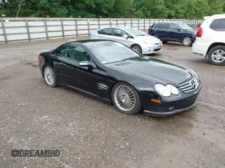✅ 2004 Mercedes-Benz SL 500 • VIN: WDBSK76F74F067686 • Lot: 42455014. Wystawiony na IAAI z przebiegiem Nie podano. Bezpłatny archiwum sprzedaży aukcyjnych z USA i szczegółowy raport historii pojazdu na DreamBid. Zdjęcie 1.
